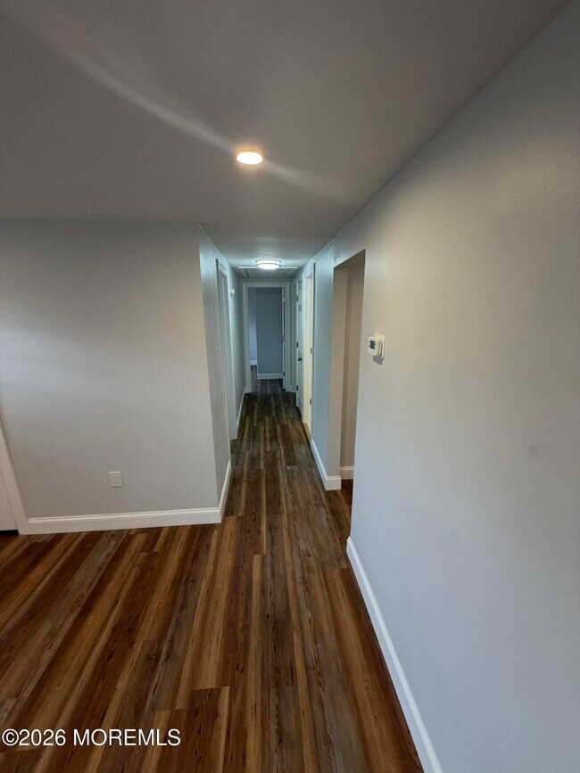 135 Nautilus Dr