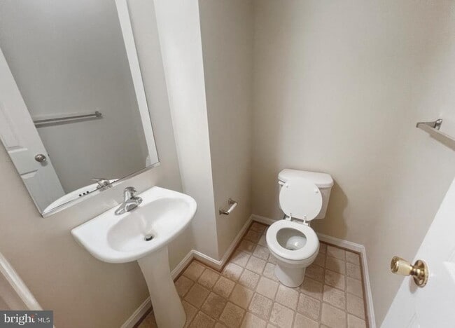 Photo - 1724 Market St