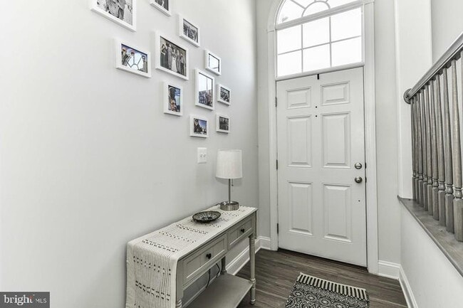 Building Photo - 15390 Ballerina Lp Rental