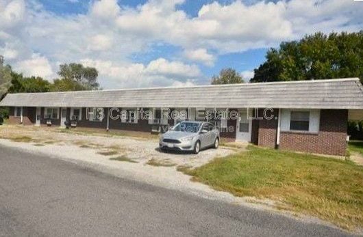 Building Photo - 80 Phillips Dr Unit C