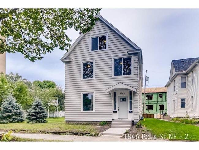 Building Photo - 1846 Polk St NE Unit 2