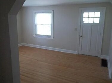 Photo - 3103 Wingate Ave