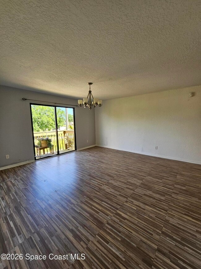 Photo - 2101 Forest Knoll Dr NE Unit 01-202