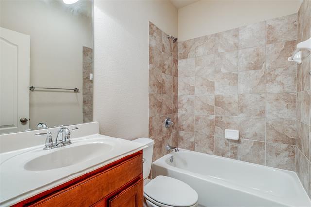 Photo - 2326 Stutz Dr Unit 103