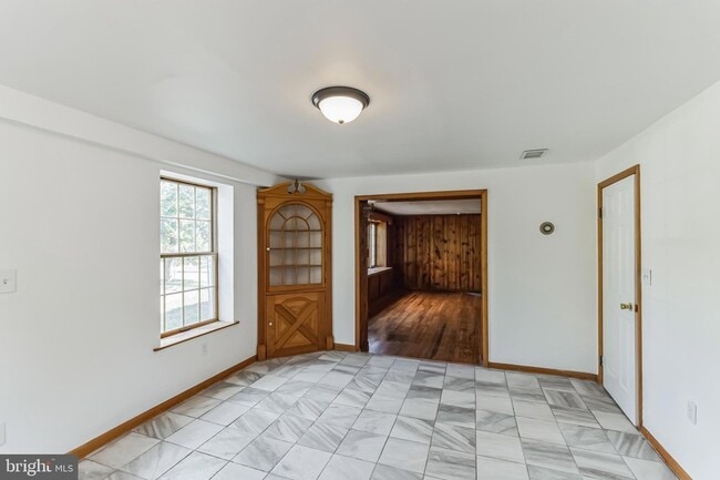 Photo - 1425 N Line St