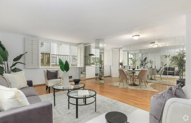 Building Photo - 540 Kelton Ave Unit 102 Rental