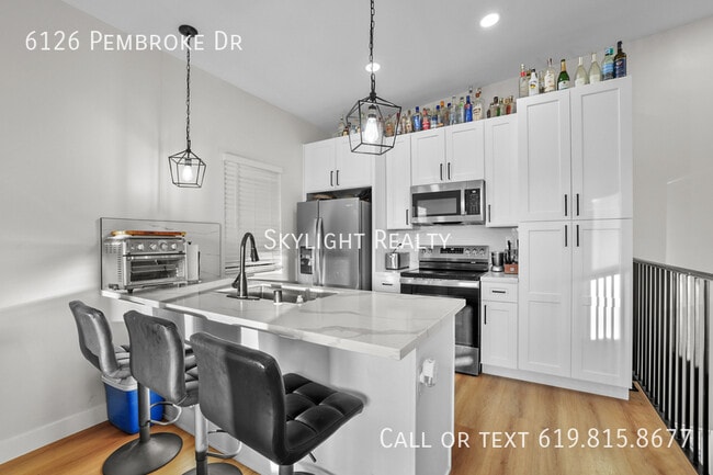 6126 Pembroke Dr
