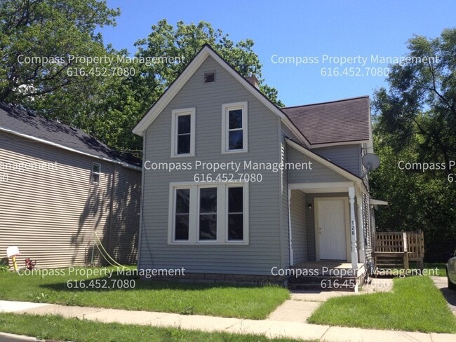 Building Photo - 728 Baxter St SE Unit 2