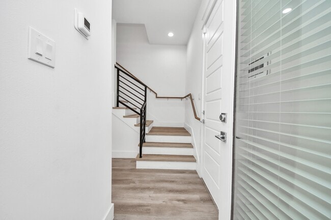 Photo - 5402 Margarita St