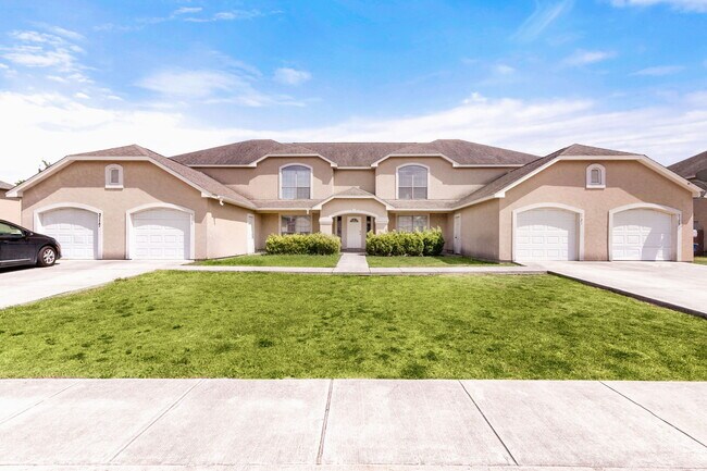 3119 Douglas Fir Dr Unit 1