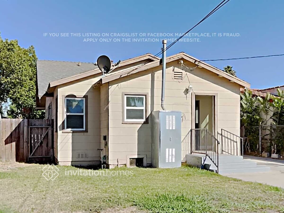 Photo - 3703 S Gramercy Pl