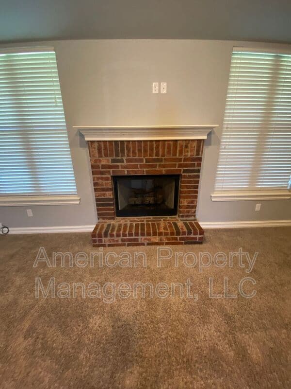 Photo - 5312 Charleston Dr