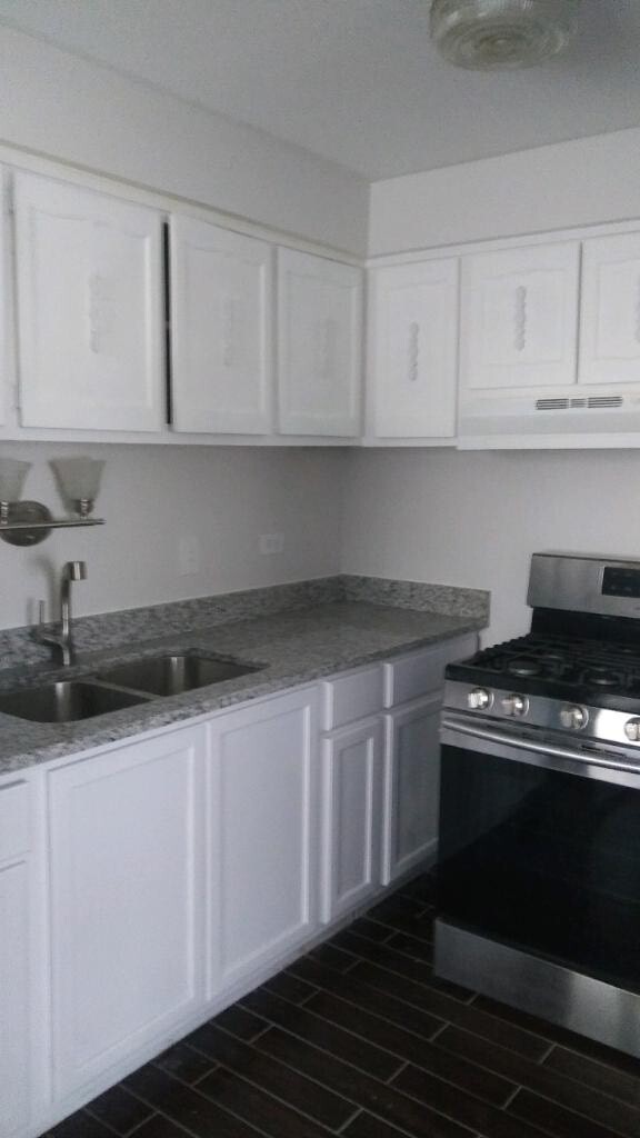 Kitchen - 10384 Michael Todd Ter Apartments
