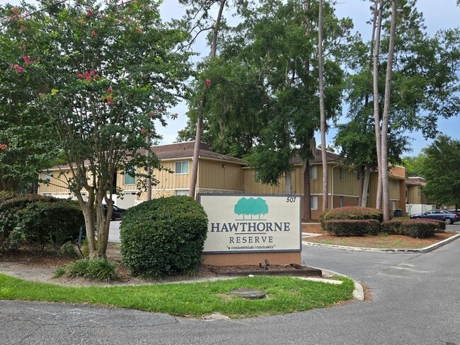 Photo - 2 bedroom, 2 bath/1st Floor Unit in Hawthorne Reserve Unit 106