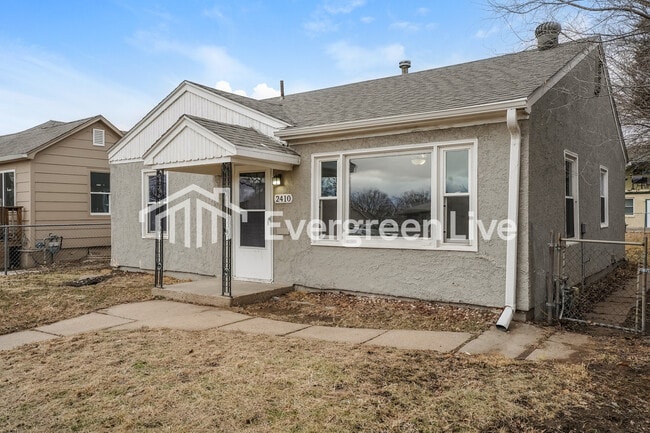 Photo - 2410 6th Ave