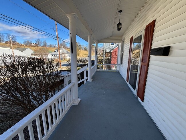 Photo - 14 W Carrollton Ave