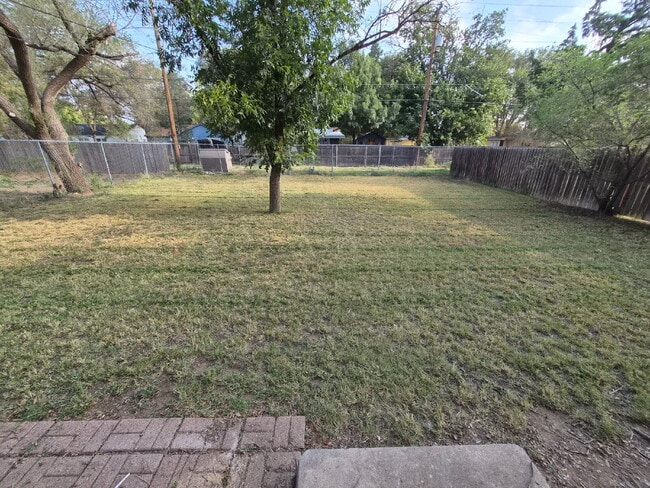 Photo - Pre-Leasing for Summer/Fall 2026 - Flooring Updates in Kitchen/Bathrooms, along with Updated Coun...