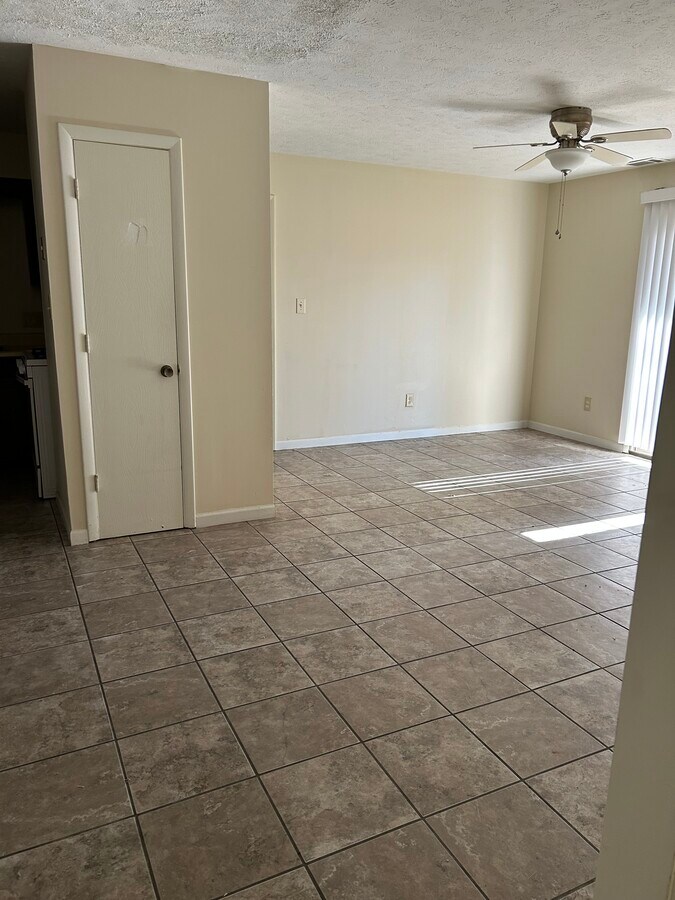 Photo - 3129 Burlew Blvd