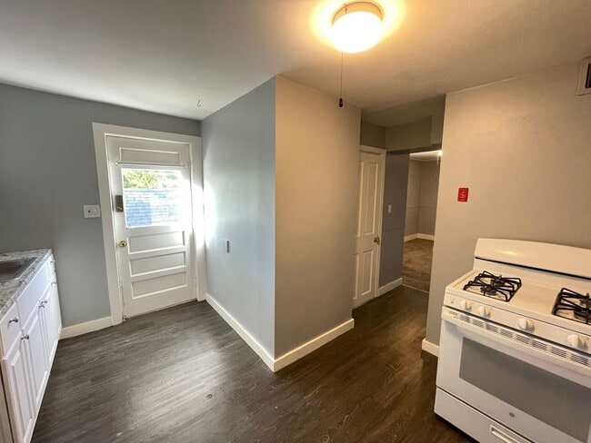 Photo - 436 Granite St Unit 4