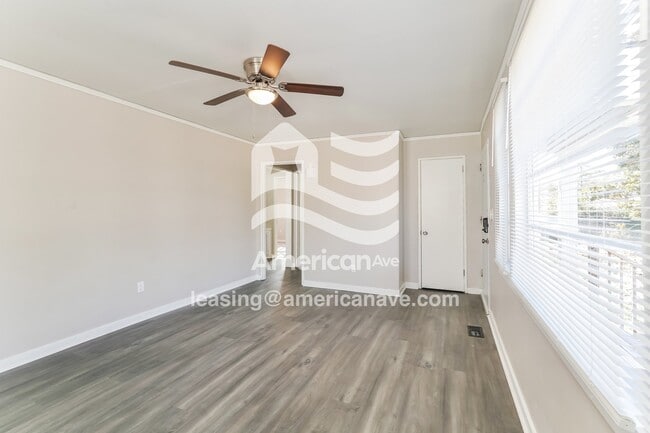 Photo - 2506 Coleman Ave