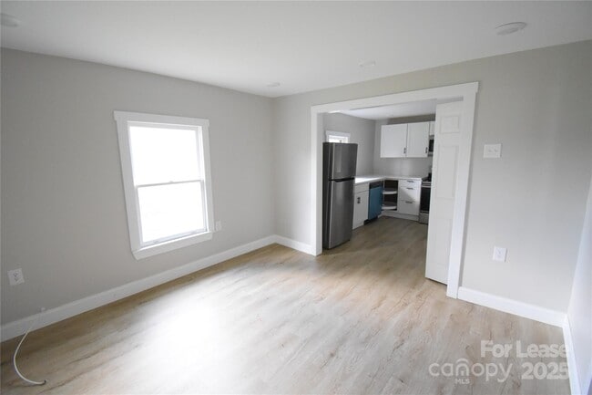 Photo - 665 Central Dr NW