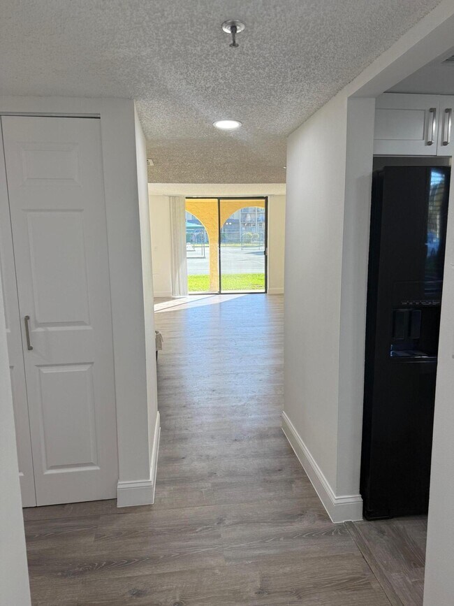 Photo - 2786 Tennis Club Dr Unit 102