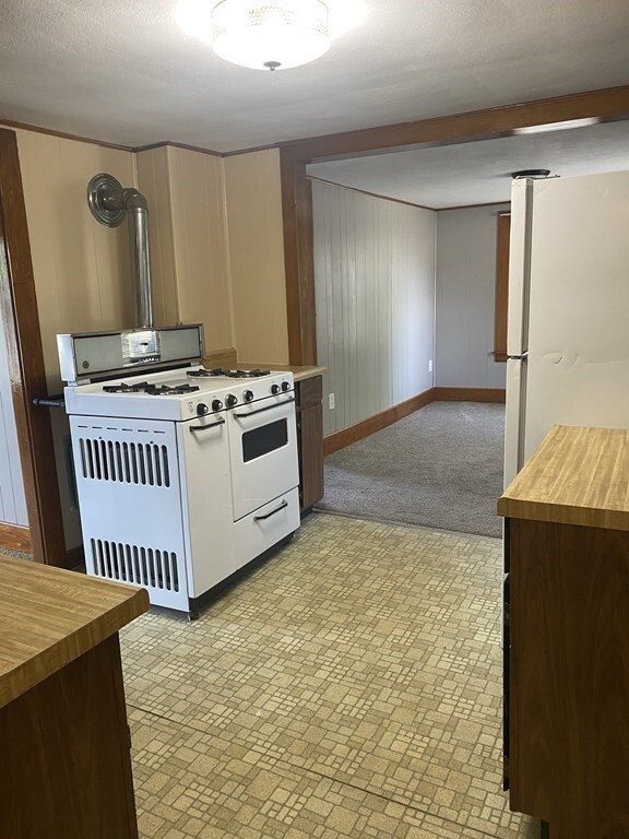 Photo - 21 Plainfield Ave Unit 2