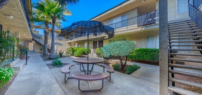 Gardena Court