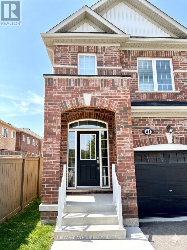 Photo - 41 Crumlin Cres