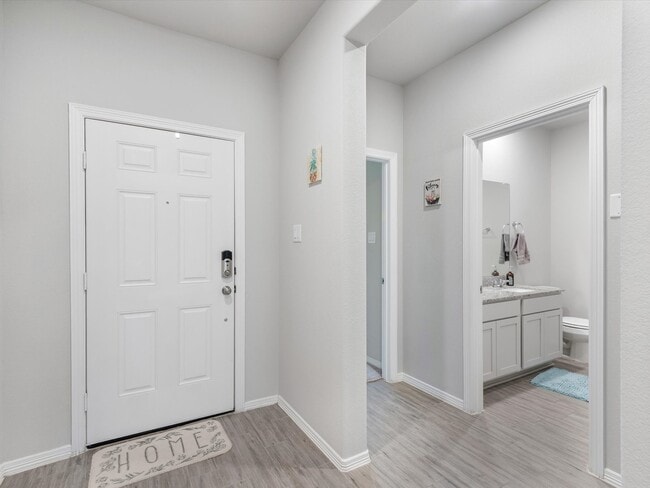 Photo - 10811 Violet Bloom Dr