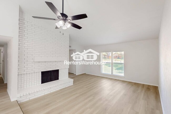 Photo - 6407 Green Oaks Dr