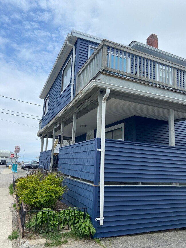 1 M St Unit 3