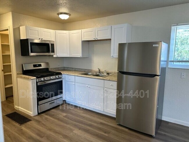 Photo - 42 Caliente St