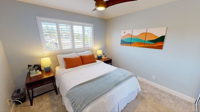 Building Photo - Upgraded Furnished 3 Bedroom, 2 Bath Home ...