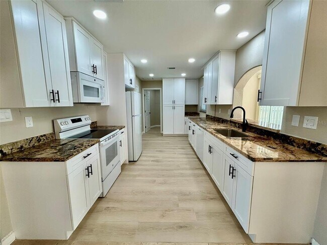 Photo - 22157 New York Ave