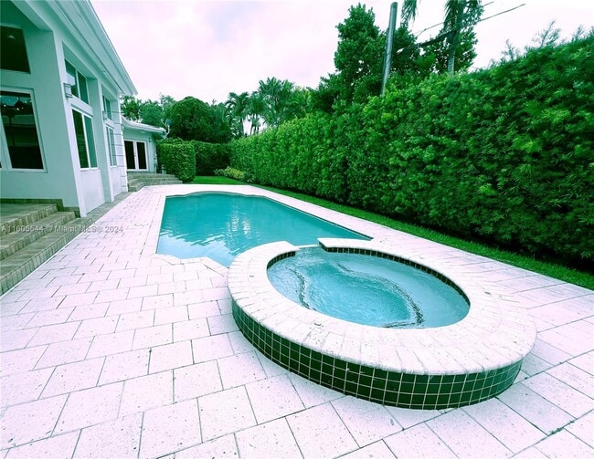 Photo - 1249 NE 97th St