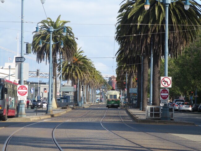 Photo - 240 Lombard St Unit 536