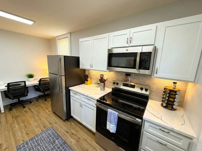 Photo - 203 S Dupont St Unit SI ID1604256P