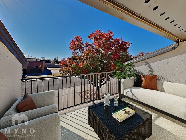 Photo - 3247 62nd St