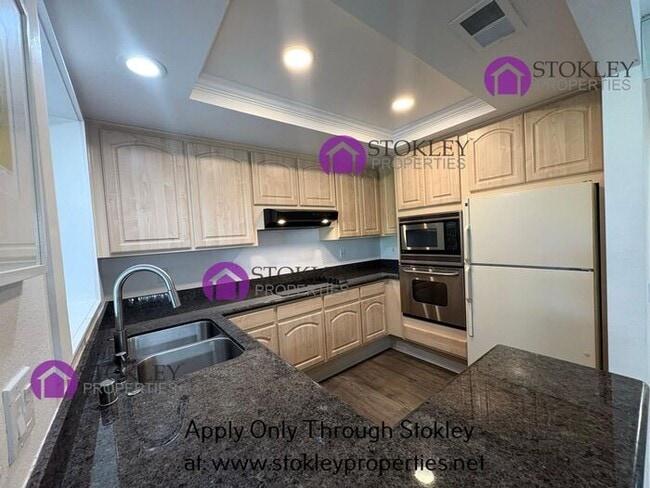 1317 Canyonwood Ct