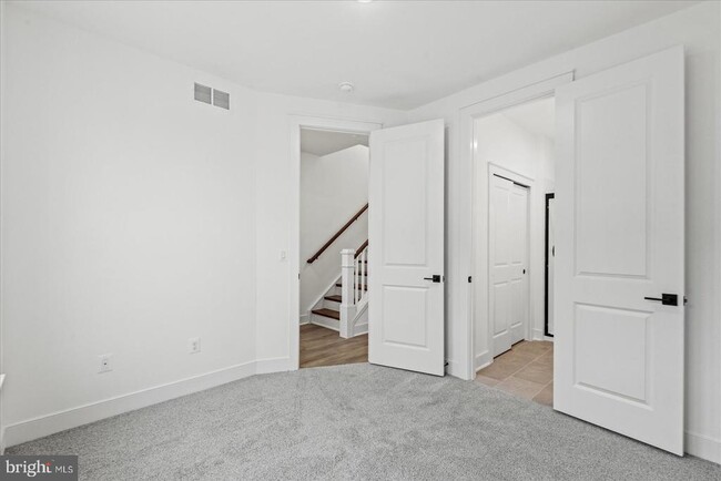 Photo - 9407 Pacific Elm St