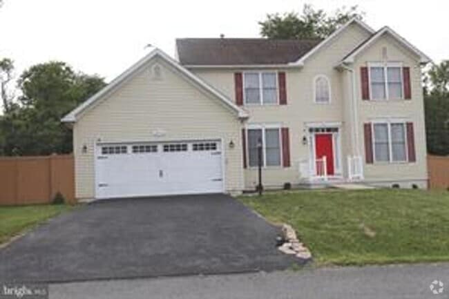 Building Photo - 10222 Stagecoach Dr Rental