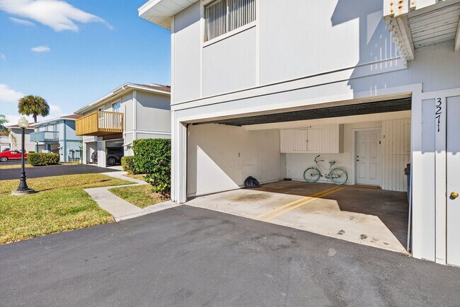 Photo - Cozy unfurnished, 2 Bedroom, 1 Bathroom, Condo