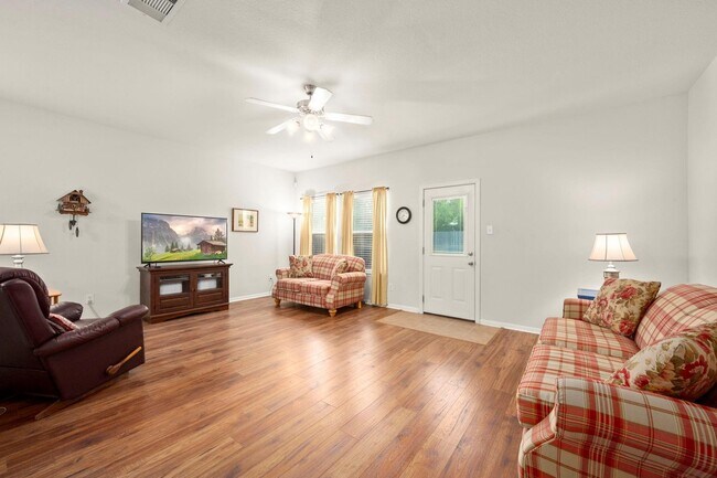 Photo - 19510 Majestic Landing Ln