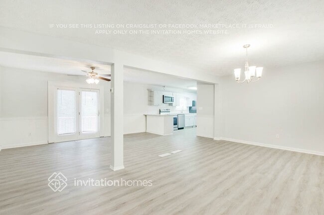 Photo - 7280 Hollyhock Dr