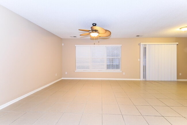 Photo - 15239 Pangborn Pl