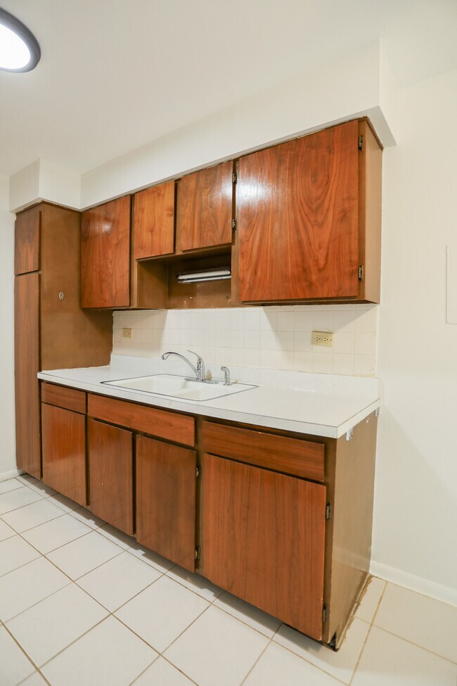 700 McKinley Ave Unidad 302 Rental Mundelein, IL