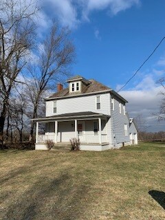 Photo - 5866 Morse Rd House