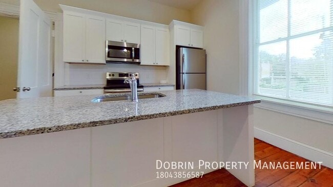 Photo - 505 W Marshall St