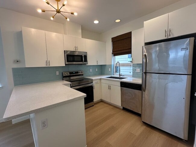 Photo - Spacious 2 bed 2.5 bath home in West Seattle